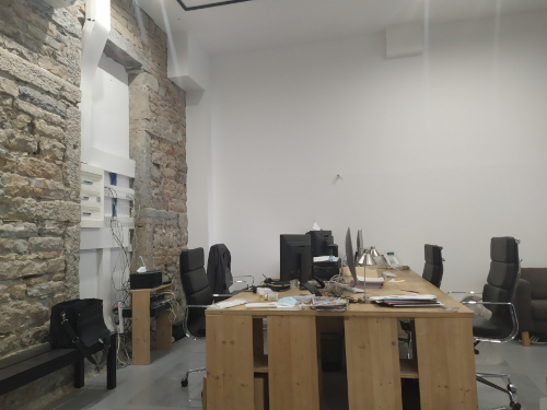 petit mais confortable bureau